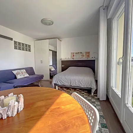 27m² Proche Avec Balcon, Parking Et Ascenseur - Confort ! - Fr-1-646-16 *